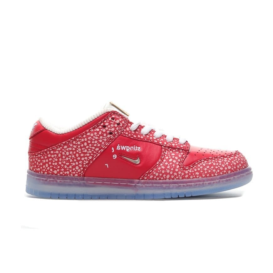 Stingwater x Nike SB Dunk Low Replica
