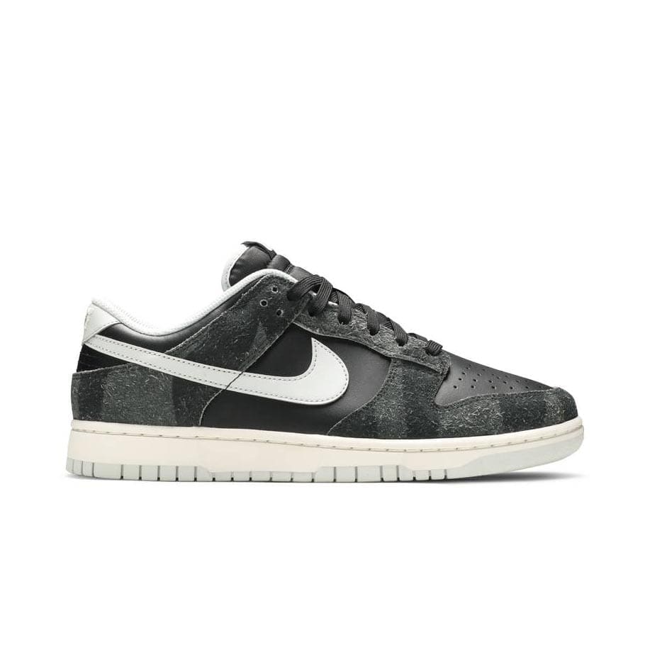 Dunk Low Premium ‘Animal Pack – Zebra’ Replica