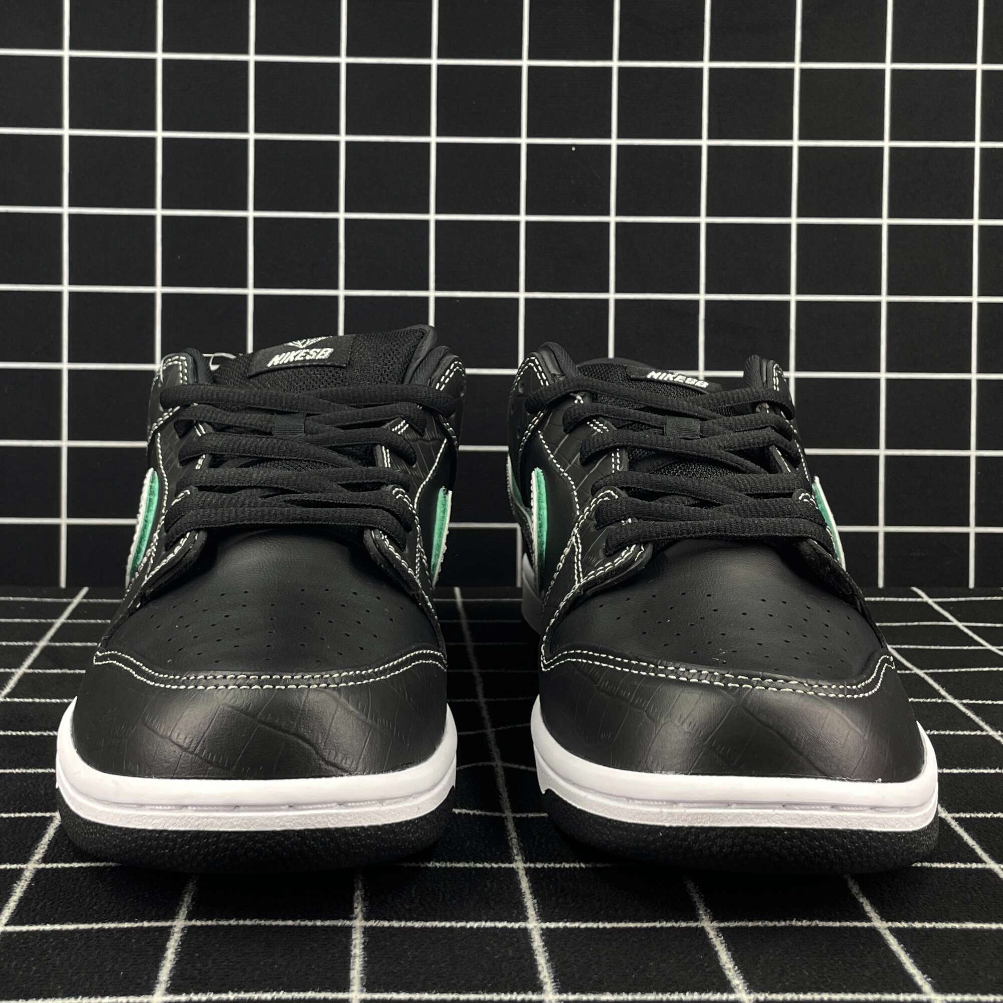 nike sb dunk low diamond S*pply co black diamond replica