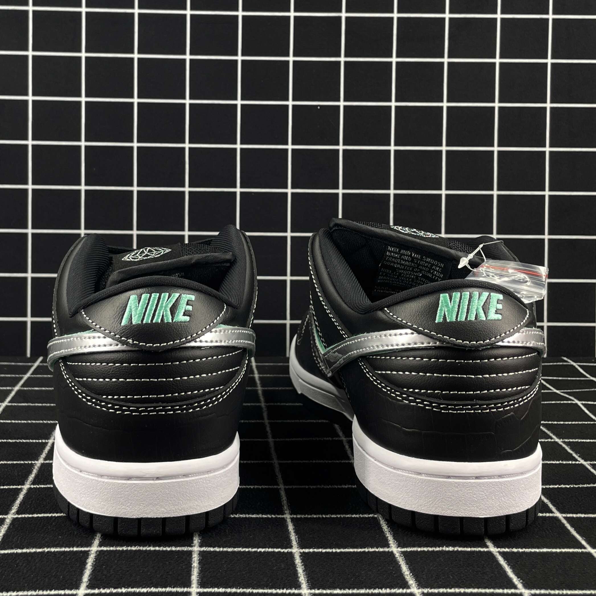 nike sb dunk low diamond S*pply co black diamond replica