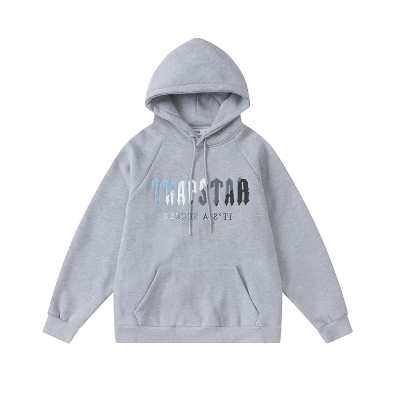 Trapstar Street Style Towel Suit 2