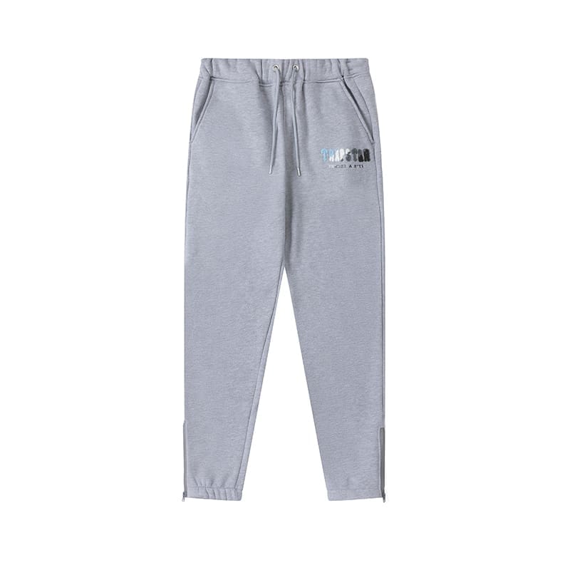 Trapstar Street Style Towel Suit 2