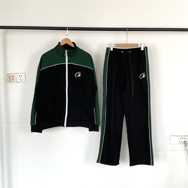 Corteiz Devil Island Stand Collar Fleece