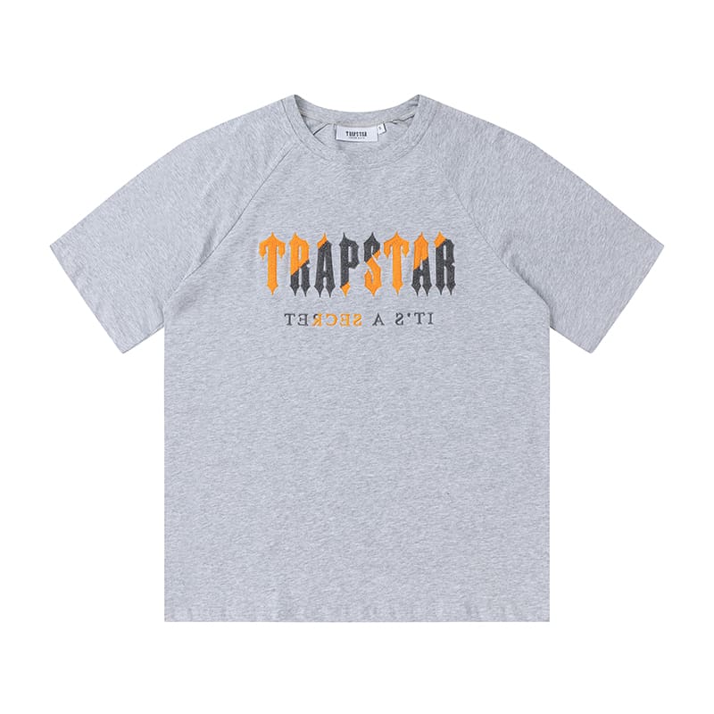 Trapstar Simple Letter Towel Embroidery Tee 2