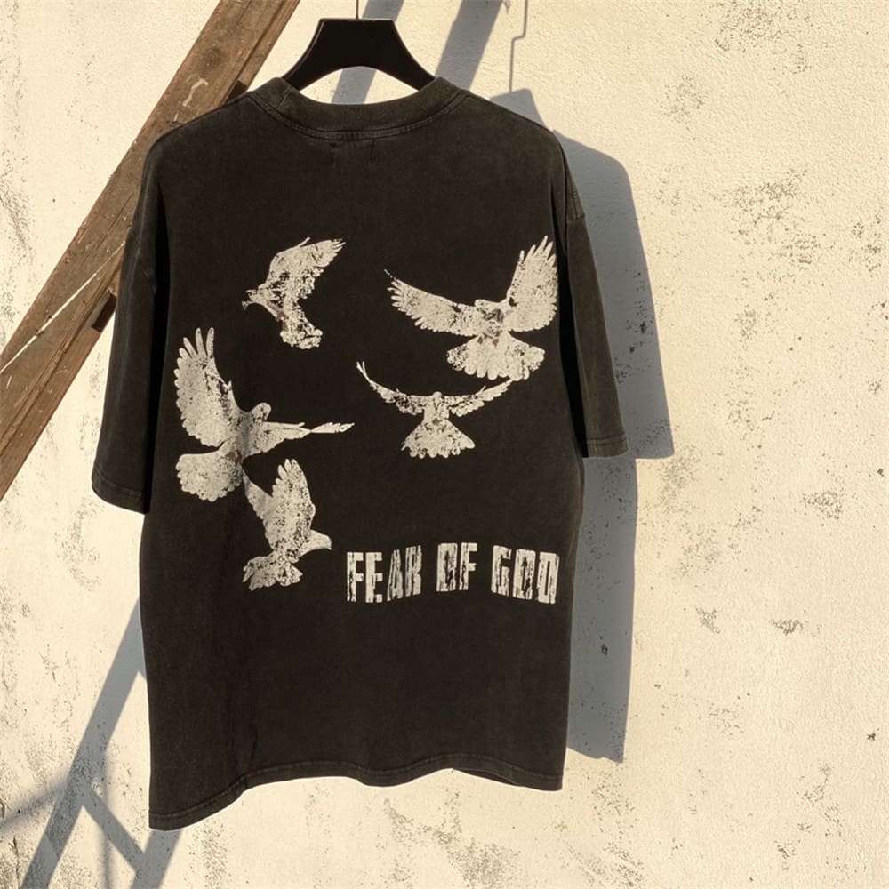 Saint Michael Handheld Rose Fog Tee