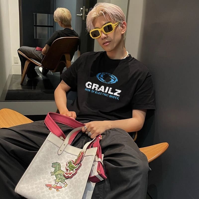 Grailz Talk Tee