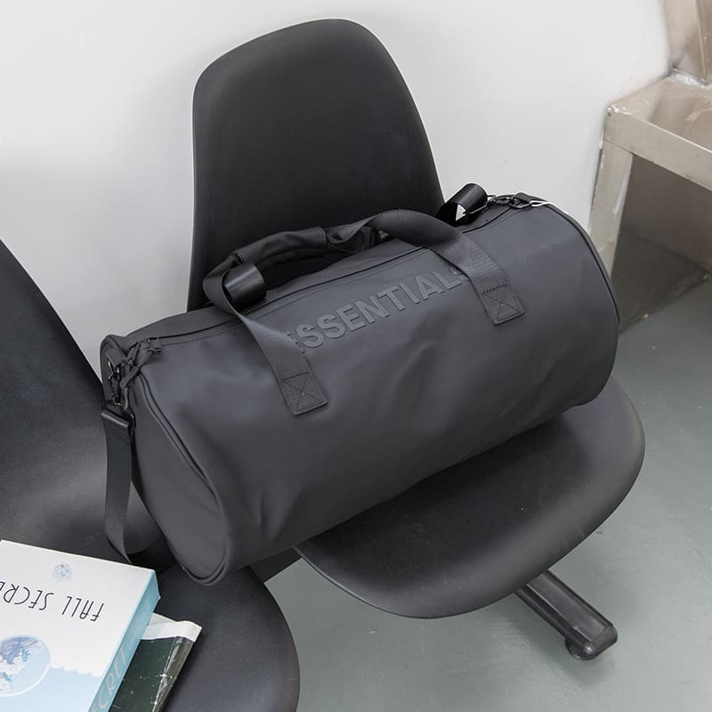 ESSENTIALS Large Handbag Travel Bag FOG Luggage Waterproof Gym Bag