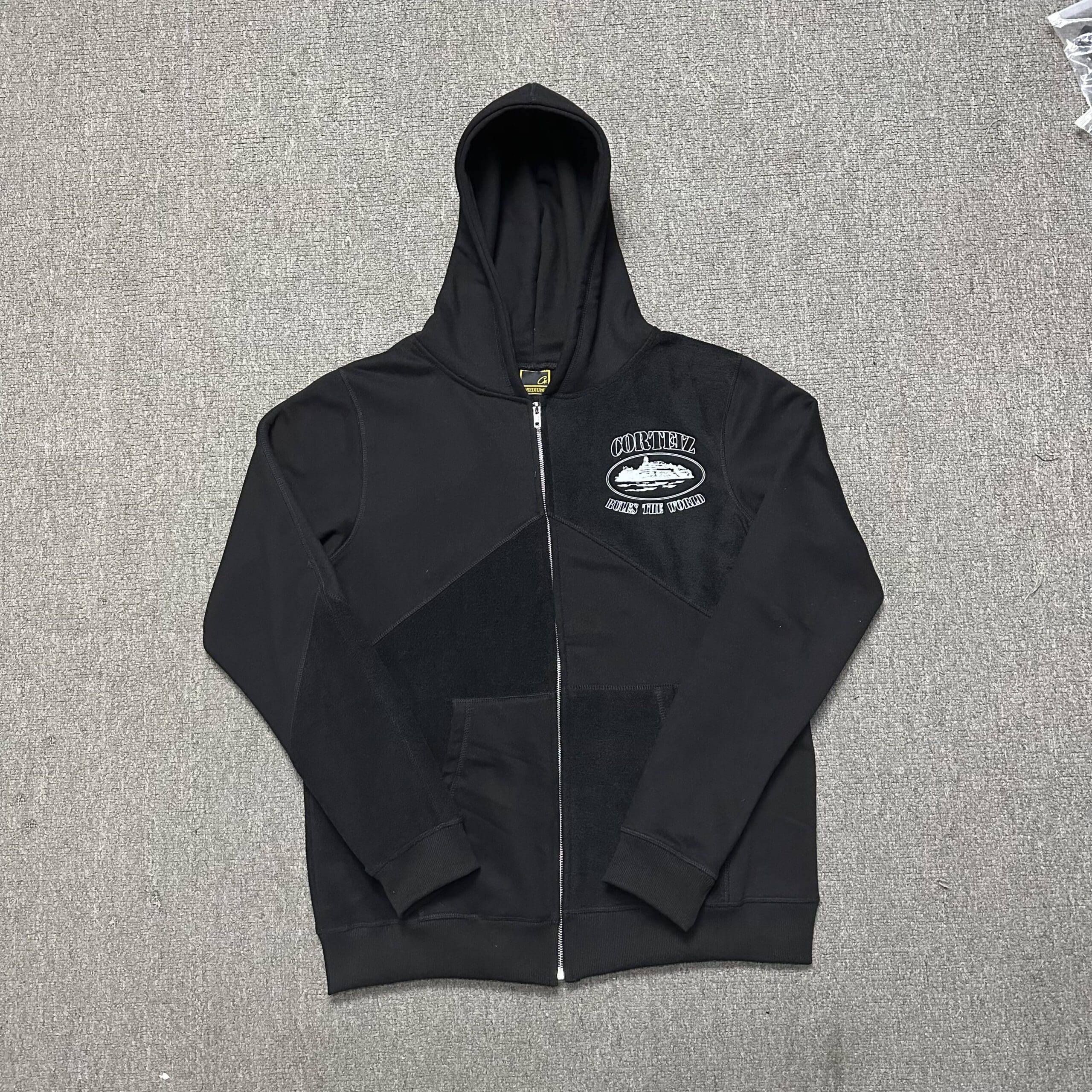Corteiz Devil Island Fleece-Lined Sweatpants