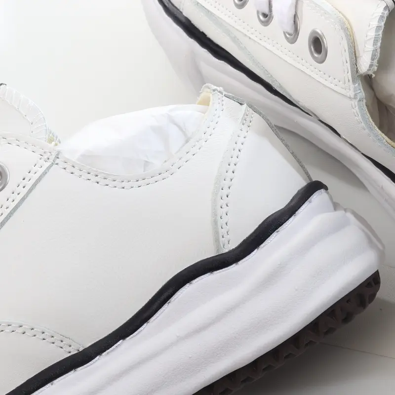 MMY Maison MIHARAYASUHIRO Wayne Original Sole Leather Low Sneaker GRWY