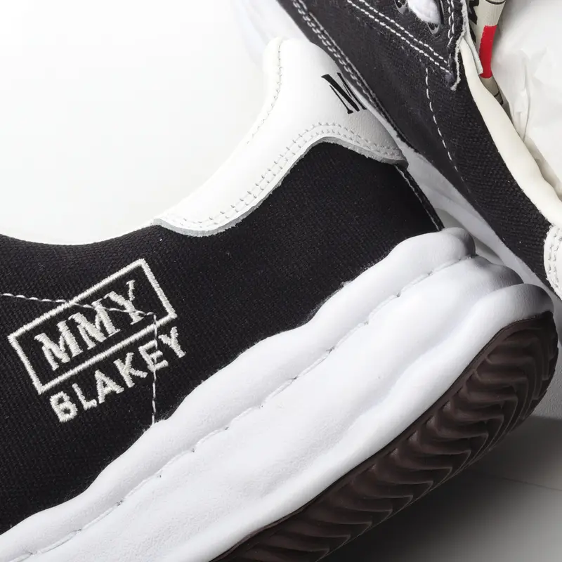 MMY Maison MIHARAYASUHIRO Wayne Original Sole Leather Low Sneaker GRWY H