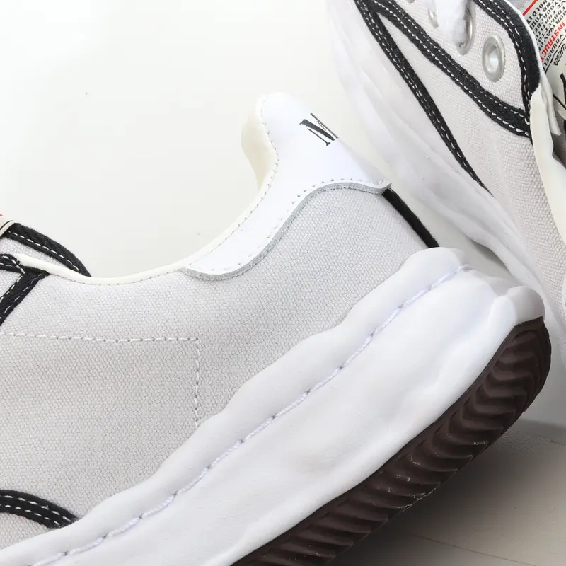 MMY Maison MIHARAYASUHIRO Wayne Original Sole Leather Low Sneaker XQWP