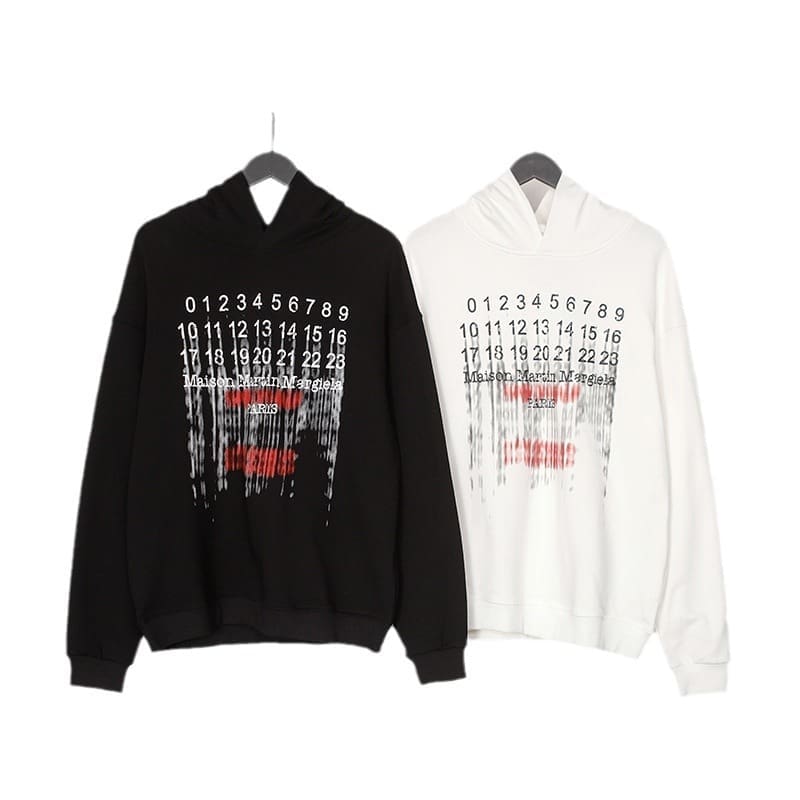Maison Margiela High Street Vintage Letter Print Sweater for Men and Women
